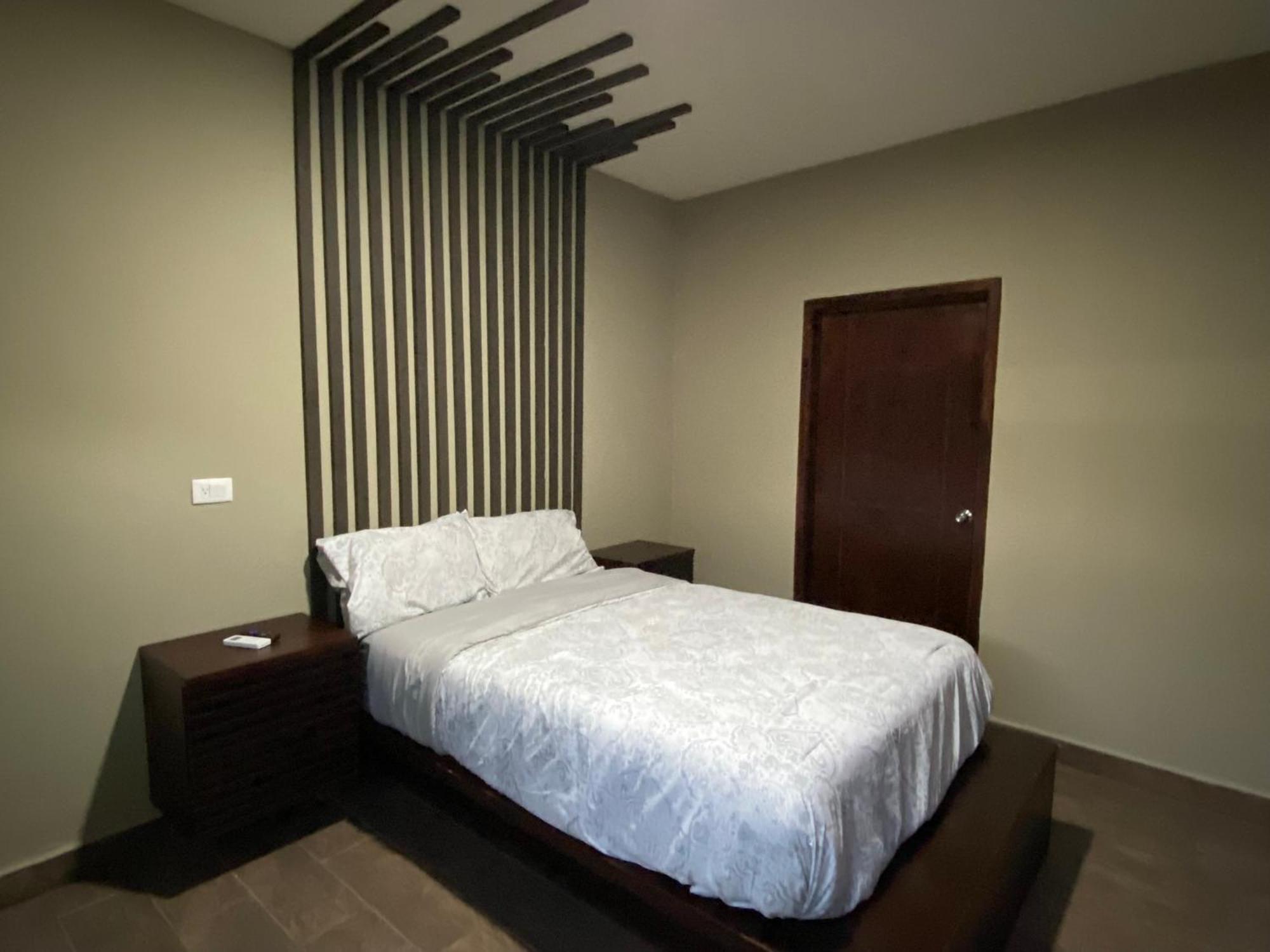 Huasteca Em Suites Ciudad Valles Exteriör bild